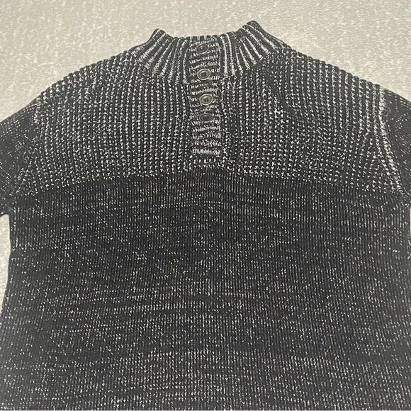 𝅺NEVER Lose Hedge mock neck sweater size small VGUC - Picture 2 of 8